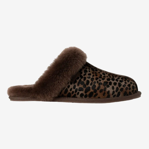 UGG Women's Scuffette Caspian Slipper
