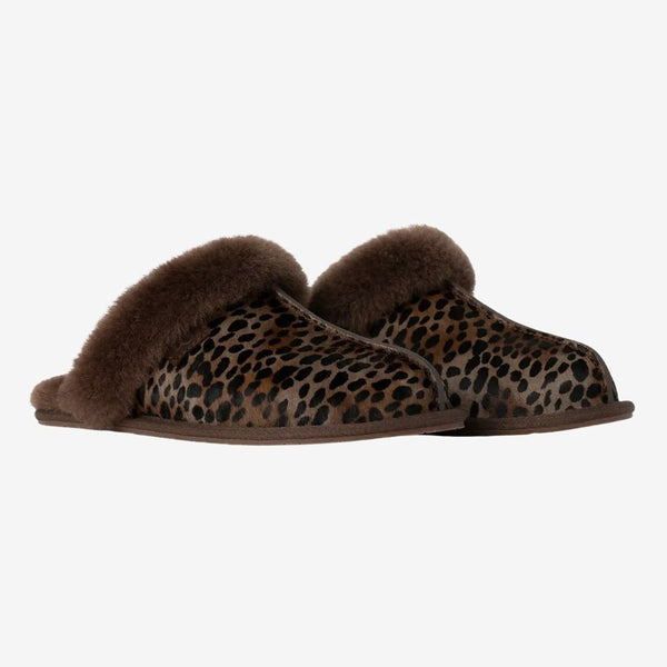 UGG Women's Scuffette Caspian Slipper